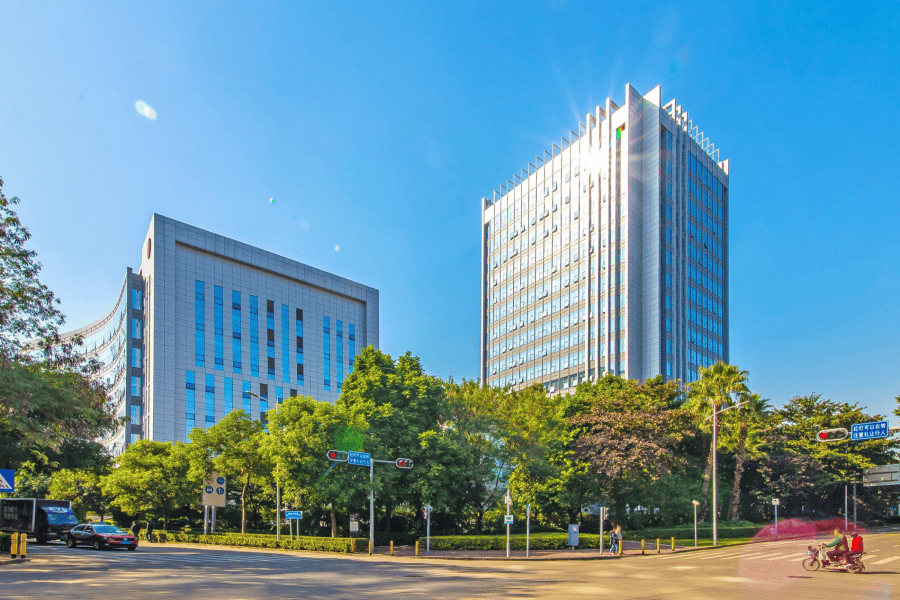 国人通信大厦稀缺黄金地段旺铺限时优惠抢租中